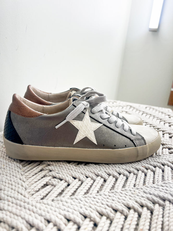 Metal Metallic Star Sneakers