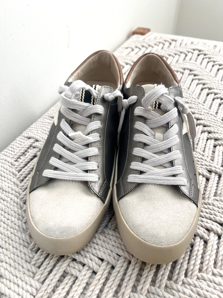 Metal Metallic Star Sneakers