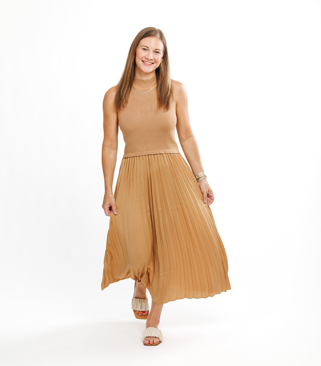 Cappuccino Pleated Contrast Midi Dress