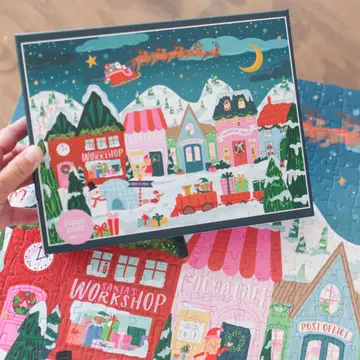 Santa's Village 500 Piece Holiday Jigsaw Puzzle