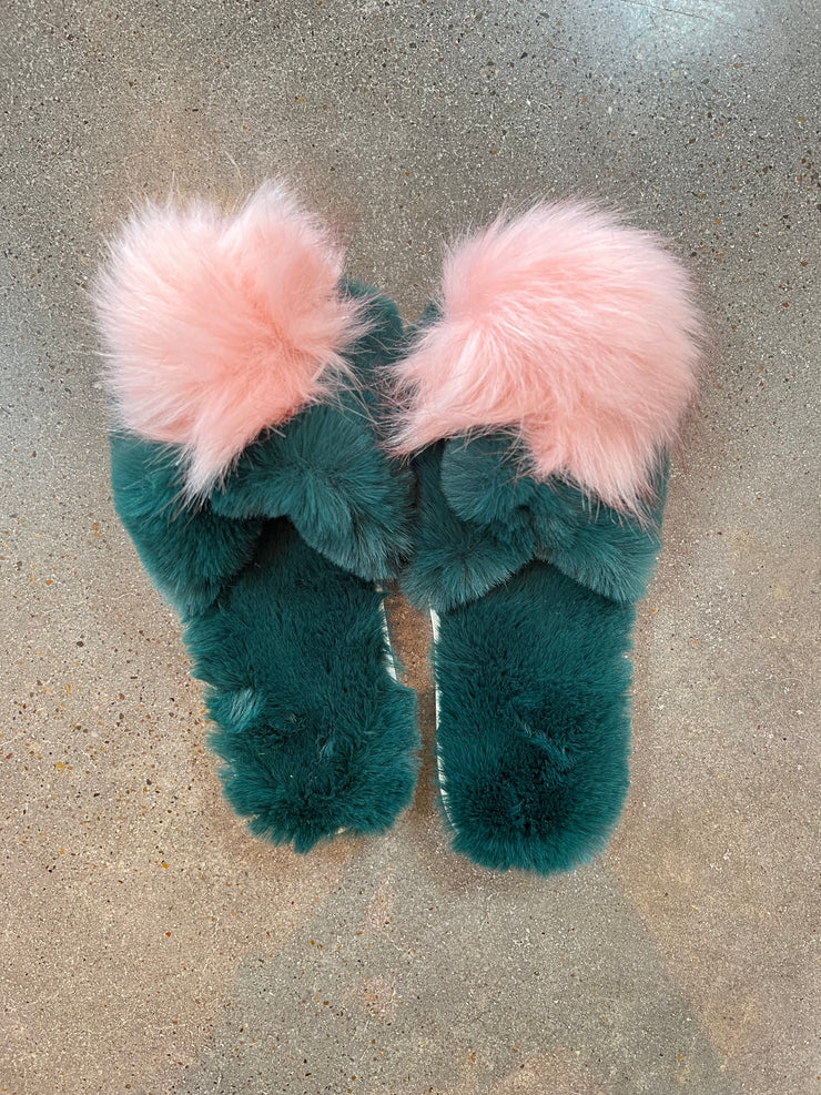 Mi Amor Fuzzy Slippers